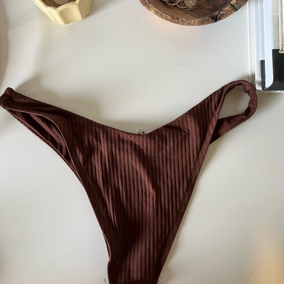 Vitamin A Brown Eco Rib Bikini - Picture 6 of 6